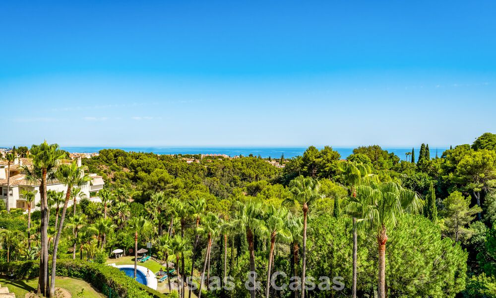 Penthouse luxueux et contemporain rénové avec vue panoramique sur la mer à Sierra Blanca, sur le Golden Mile de Marbella 804807