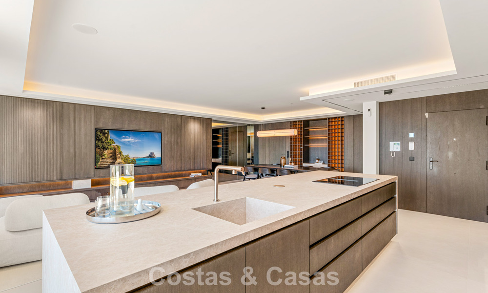 Penthouse luxueux et contemporain rénové avec vue panoramique sur la mer à Sierra Blanca, sur le Golden Mile de Marbella 804812