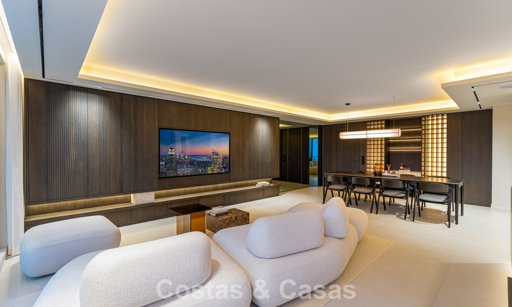 Penthouse luxueux et contemporain rénové avec vue panoramique sur la mer à Sierra Blanca, sur le Golden Mile de Marbella 804835