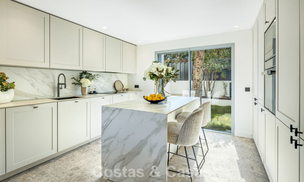 Villa espagnole au design intérieur moderne avec grand jardin à vendre sur la New Golden Mile á Benahavís entre Marbella et Estepona 804844