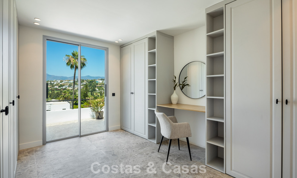 Villa espagnole au design intérieur moderne avec grand jardin à vendre sur la New Golden Mile á Benahavís entre Marbella et Estepona 804855