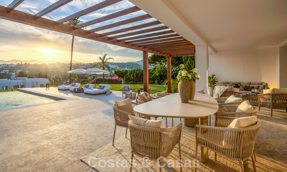 Villa espagnole au design intérieur moderne avec grand jardin à vendre sur la New Golden Mile á Benahavís entre Marbella et Estepona 804868