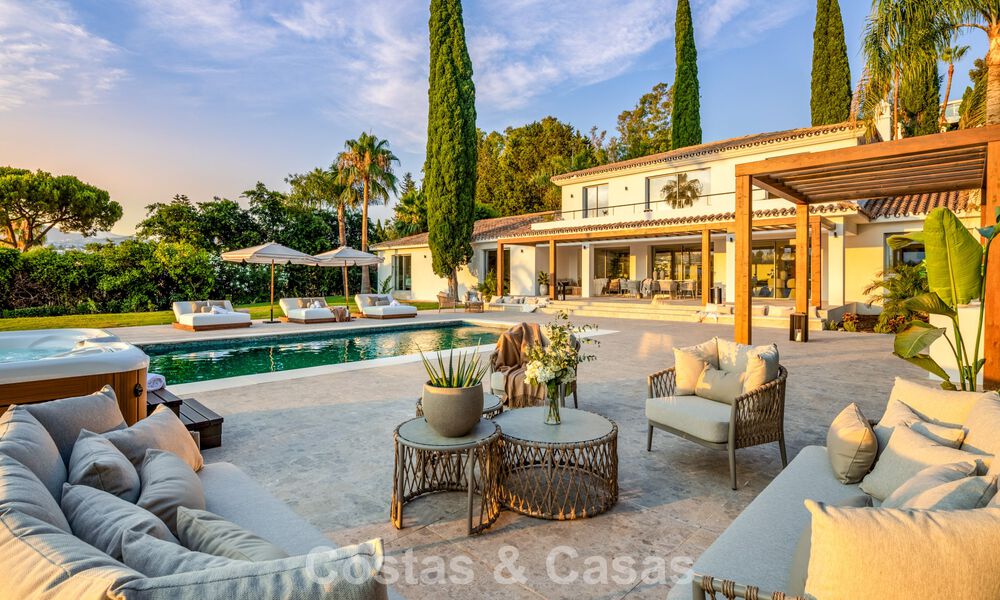 Villa espagnole au design intérieur moderne avec grand jardin à vendre sur la New Golden Mile á Benahavís entre Marbella et Estepona 804872