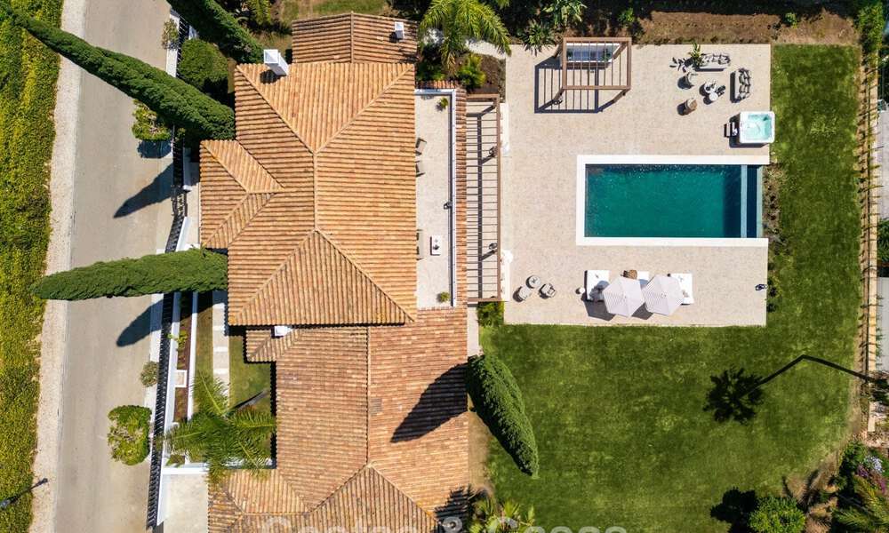 Villa espagnole au design intérieur moderne avec grand jardin à vendre sur la New Golden Mile á Benahavís entre Marbella et Estepona 804874