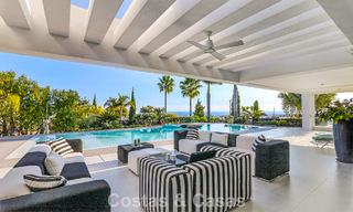 Villa exclusive avec vue panoramique sur la mer à vendre à Los Flamingos, resort de golf 5 étoiles à Marbella - Benahavís 804758 