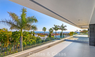 Villa exclusive avec vue panoramique sur la mer à vendre à Los Flamingos, resort de golf 5 étoiles à Marbella - Benahavís 804760 