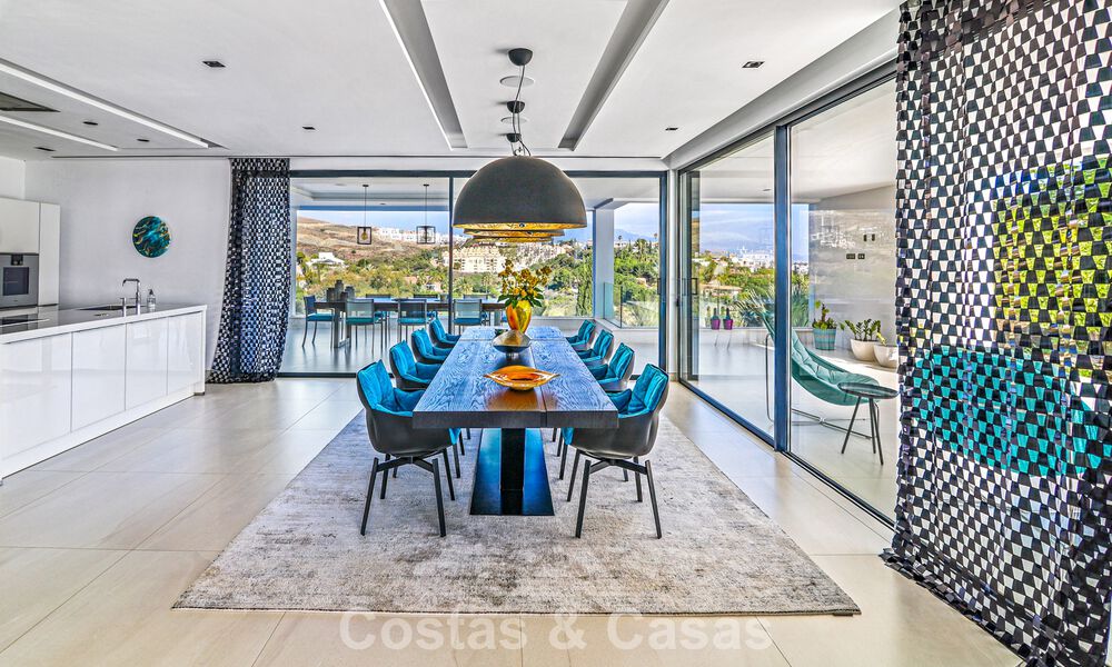 Villa exclusive avec vue panoramique sur la mer à vendre à Los Flamingos, resort de golf 5 étoiles à Marbella - Benahavís 804768