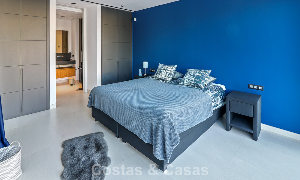 Villa exclusive avec vue panoramique sur la mer à vendre à Los Flamingos, resort de golf 5 étoiles à Marbella - Benahavís 804790