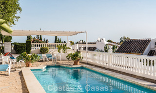 Maison mitoyenne contemporaine rénovée avec vue sur le golf et la mer à vendre sur la New Golden Mile, Marbella - Estepona 804928 