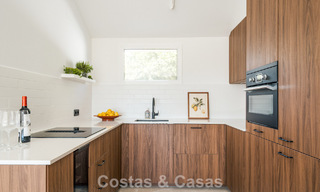Maison mitoyenne contemporaine rénovée avec vue sur le golf et la mer à vendre sur la New Golden Mile, Marbella - Estepona 804946 