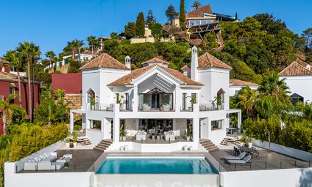 Villa de luxe moderne de style méditerranéen à vendre dans une résidence sécurisée exclusive à Marbella - Benahavís 805190