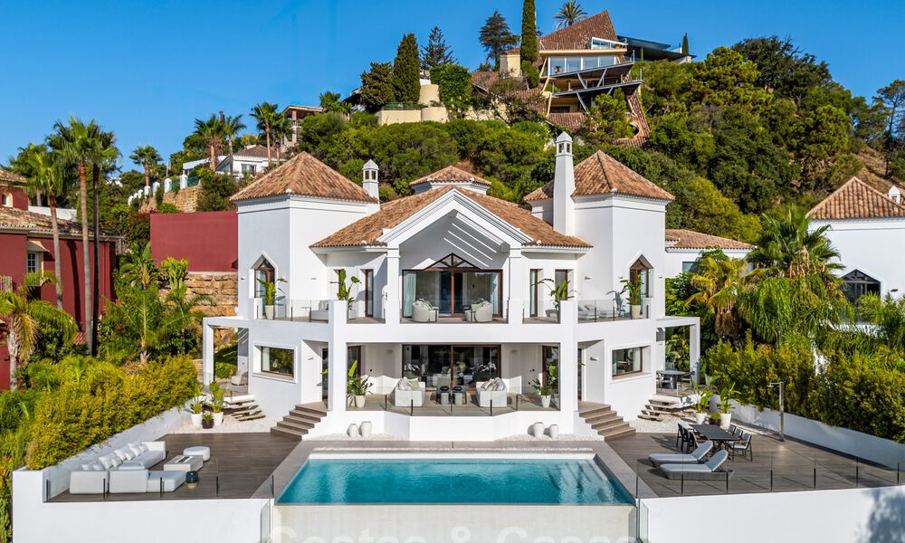 Villa de luxe moderne de style méditerranéen à vendre dans une résidence sécurisée exclusive à Marbella - Benahavís 805190