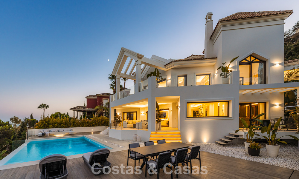 Villa de luxe moderne de style méditerranéen à vendre dans une résidence sécurisée exclusive à Marbella - Benahavís 805193