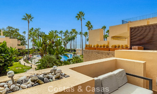 Penthouse moderne à vendre dans une résidence en première ligne de plage sur le New Golden Mile entre Marbella et Estepona 805401 