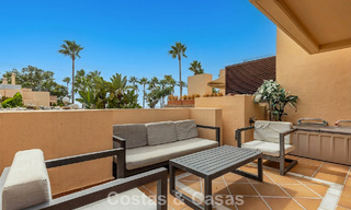 Penthouse moderne à vendre dans une résidence en première ligne de plage sur le New Golden Mile entre Marbella et Estepona 805404 