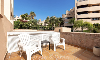 Penthouse moderne à vendre dans une résidence en première ligne de plage sur le New Golden Mile entre Marbella et Estepona 805408 