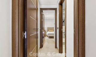 Penthouse moderne à vendre dans une résidence en première ligne de plage sur le New Golden Mile entre Marbella et Estepona 805422 