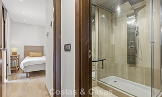 Penthouse moderne à vendre dans une résidence en première ligne de plage sur le New Golden Mile entre Marbella et Estepona 805425 