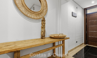 Penthouse moderne à vendre dans une résidence en première ligne de plage sur le New Golden Mile entre Marbella et Estepona 805428 