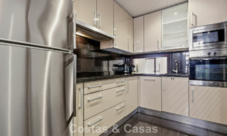 Penthouse moderne à vendre dans une résidence en première ligne de plage sur le New Golden Mile entre Marbella et Estepona 805430 