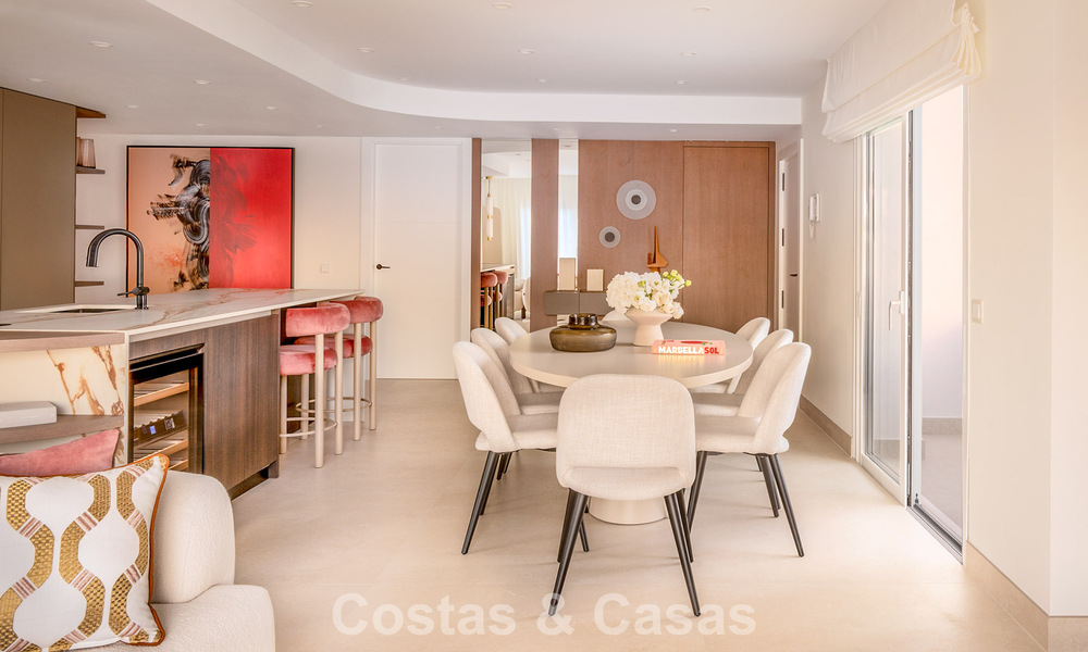 Penthouse avec une magnifique terrasse à vendre dans une résidence balnéaire sur le New Golden Mile, Marbella - Estepona 805102
