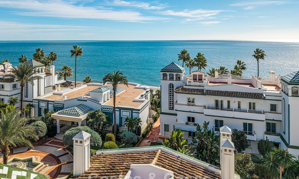 Penthouse avec une magnifique terrasse à vendre dans une résidence balnéaire sur le New Golden Mile, Marbella - Estepona 805106