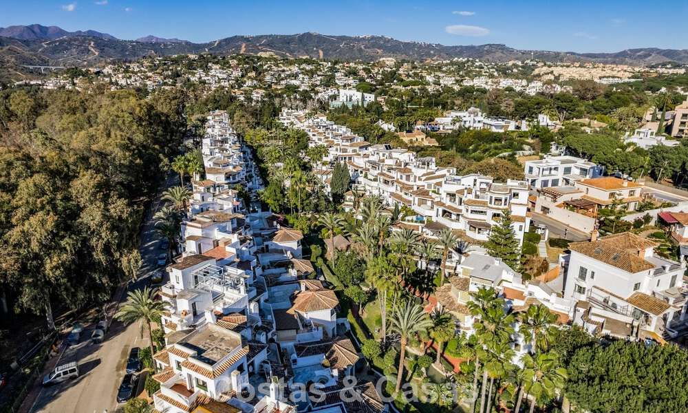 Appartements à vendre dans une résidence en première ligne de plage à Elviria, Marbella Est 805128