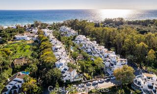 Appartements à vendre dans une résidence en première ligne de plage à Elviria, Marbella Est 805129 