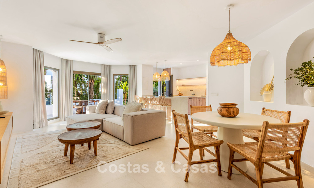 Appartements à vendre dans une résidence en première ligne de plage à Elviria, Marbella Est 805140