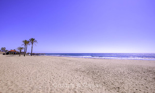 Appartements à vendre dans une résidence en première ligne de plage à Elviria, Marbella Est 805157 