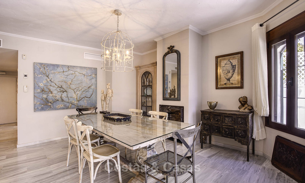 Appartements à vendre dans une résidence en première ligne de plage à Elviria, Marbella Est 805164