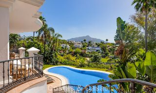 Grande villa méditerranéenne de luxe en première ligne de golf à La Quinta, Marbella - Benahavís 805548 