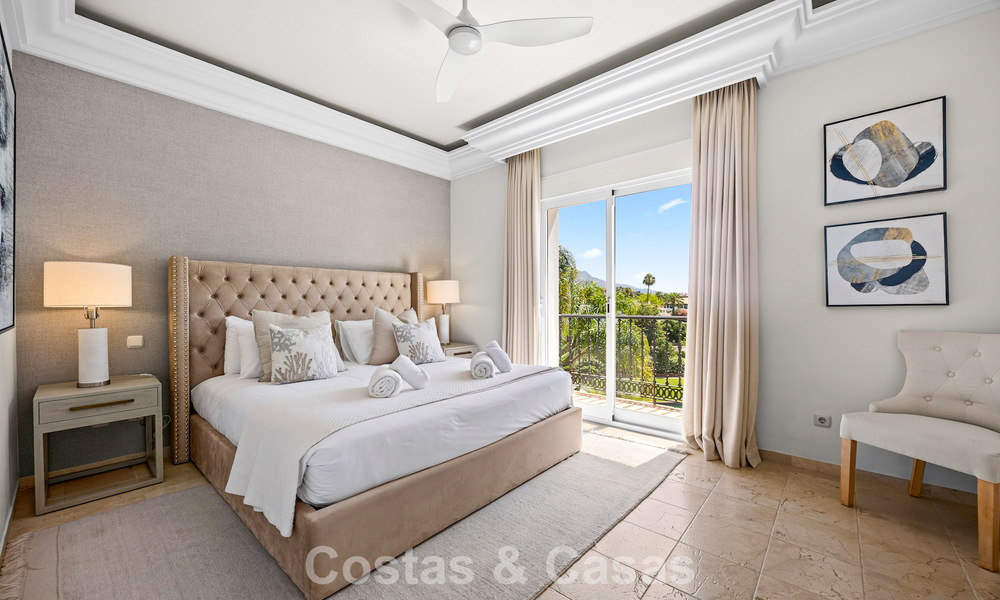 Grande villa méditerranéenne de luxe en première ligne de golf à La Quinta, Marbella - Benahavís 805555