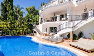 Grande villa méditerranéenne de luxe en première ligne de golf à La Quinta, Marbella - Benahavís 805570 