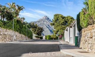Maisons à vendre à 'Peña Blanca', une urbanisation sécurisée 24h, au cœur du golf d’Aloha, Nueva Andalucía, Marbella 805229 
