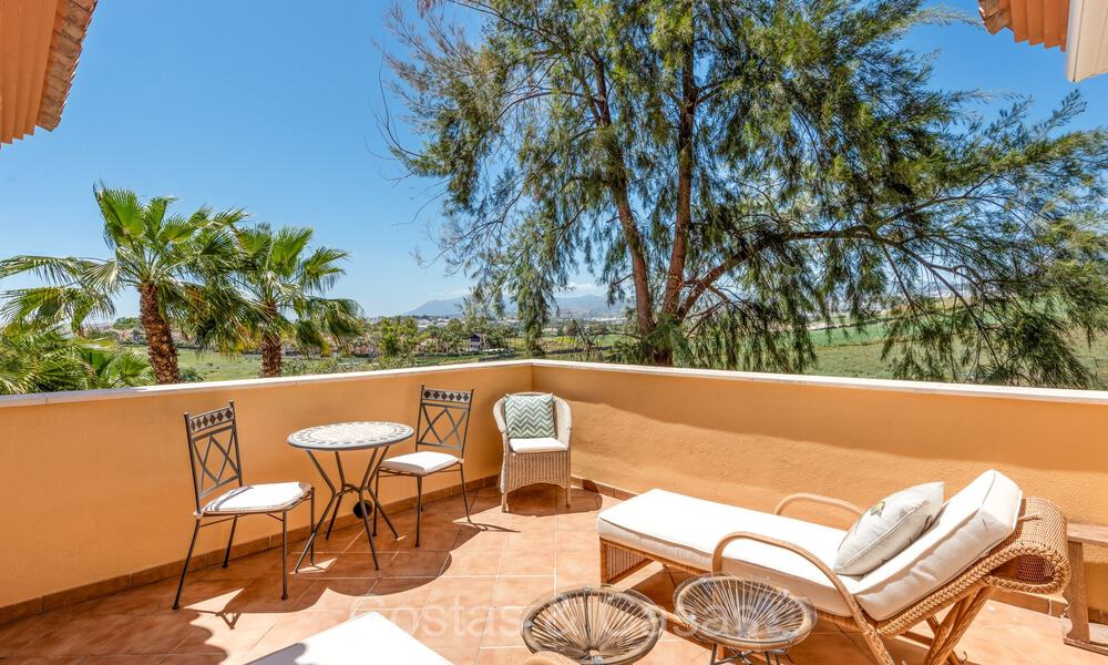 Appartements de luxe à vendre à Cumbres del Rodeo, à proximité de Puerto Banús et de la plage à Nueva Andalucía, Marbella 805320