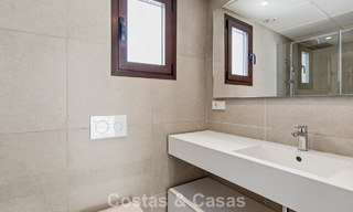 5 maisons mitoyennes exclusives à vendre dans le charmant centre historique d’Estepona 805617 