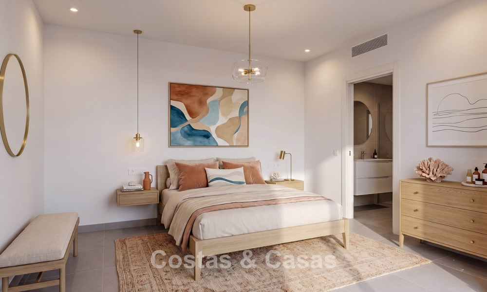 5 maisons mitoyennes exclusives à vendre dans le charmant centre historique d’Estepona 805625