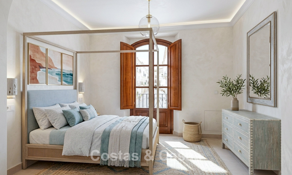 5 maisons mitoyennes exclusives à vendre dans le charmant centre historique d’Estepona 805640