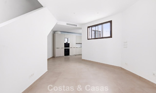 5 maisons mitoyennes exclusives à vendre dans le charmant centre historique d’Estepona 805641 
