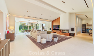 Luxueuse villa de plain-pied avec piscine chauffée à vendre, en bord de mer près de Puerto Banús et San Pedro, Marbella 805823 