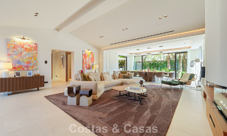 Luxueuse villa de plain-pied avec piscine chauffée à vendre, en bord de mer près de Puerto Banús et San Pedro, Marbella 805825 