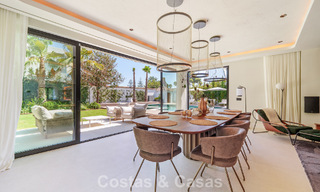 Luxueuse villa de plain-pied avec piscine chauffée à vendre, en bord de mer près de Puerto Banús et San Pedro, Marbella 805829 