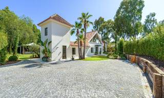 Luxueuse villa de plain-pied avec piscine chauffée à vendre, en bord de mer près de Puerto Banús et San Pedro, Marbella 805839 