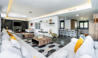 Villa moderne exclusive avec grande piscine à vendre à Nueva Andalucía, Marbella 805932 