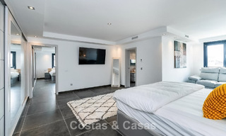 Villa moderne exclusive avec grande piscine à vendre à Nueva Andalucía, Marbella 805951 
