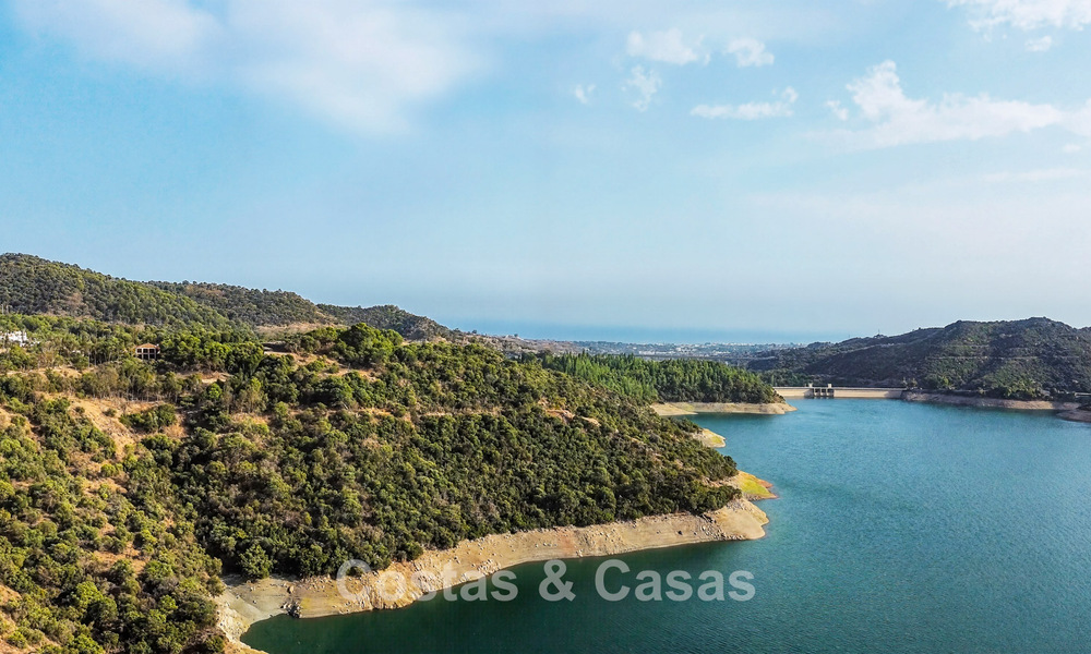 Projet de rénovation intégrale de luxe avec presqu’île privée et vues panoramiques sur le lac à Istán, Marbella 805843