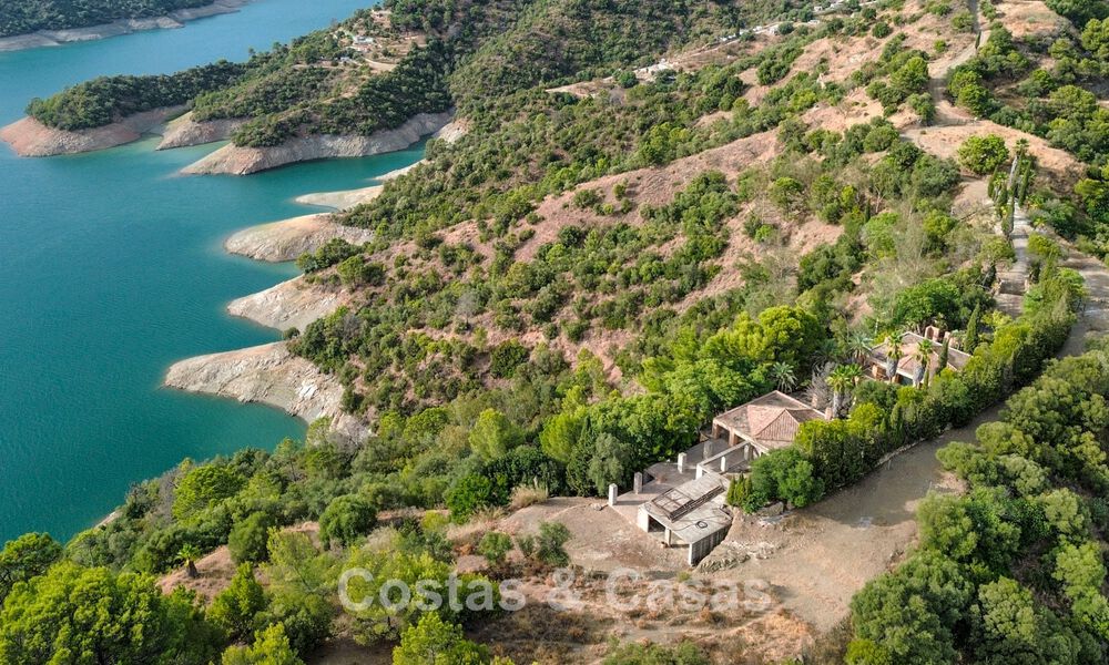 Projet de rénovation intégrale de luxe avec presqu’île privée et vues panoramiques sur le lac à Istán, Marbella 805844