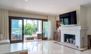 Spacieuse villa andalouse avec vue sur la mer à vendre à El Rosario, Marbella Est 805955 