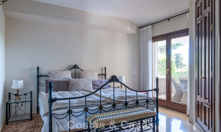 Spacieuse villa andalouse avec vue sur la mer à vendre à El Rosario, Marbella Est 805958 
